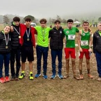 Cuatro medallas en el campeonato de Bizkaia de cross en Triano